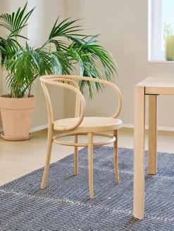 Thonet 209 Armstol, ask fra Clearance
