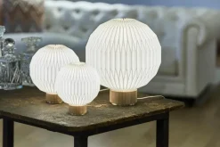 Le Klint 375 Bordlampe fra Online