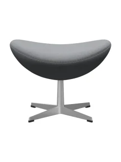 Fritz Hansen 3127 Fodskammel til Ægget af Arne Jacobsen stofgr. 1 Discount