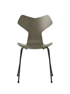 Fritz Hansen 3130 Grand Prix stol i farvet ask af Arne Jacobsen