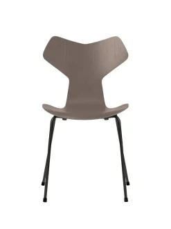 Fritz Hansen 3130 Grand Prix stol i farvet ask af Arne Jacobsen