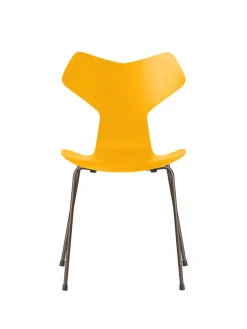 Fritz Hansen 3130 Grand Prix stol i farvet ask af Arne Jacobsen