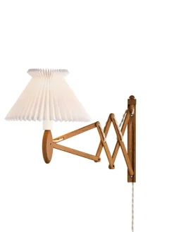 Le Klint 224-6 Sax Væglampe Jubilæumsudgave, smoked oak fra Best