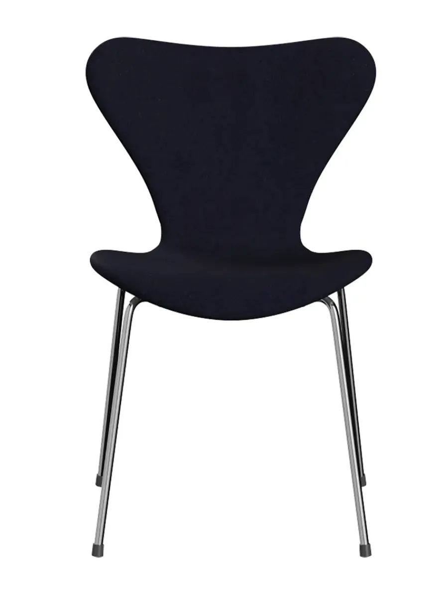 Fritz Hansen 3107 Serie 7, fuldpolstret af Arne Jacobsen Clearance