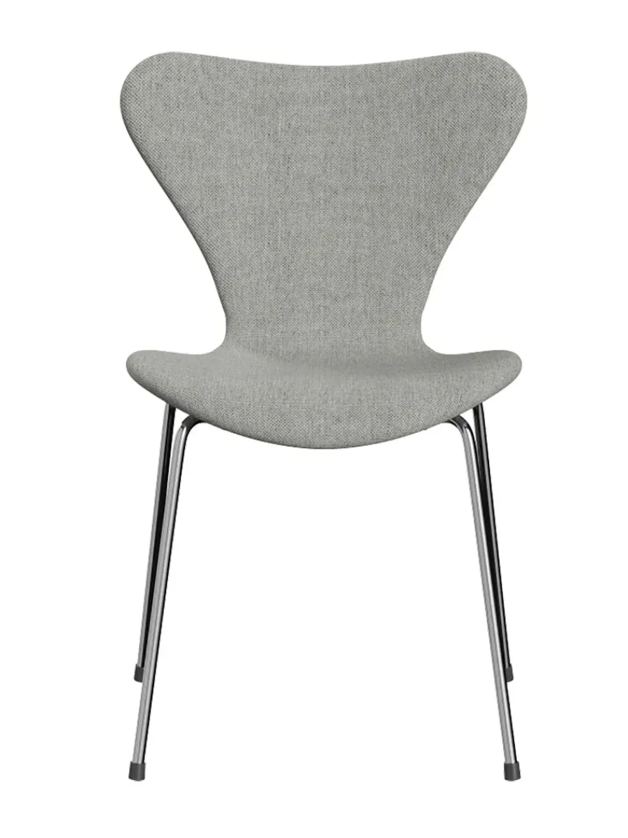 Fritz Hansen 3107 Serie 7, fuldpolstret af Arne Jacobsen Clearance