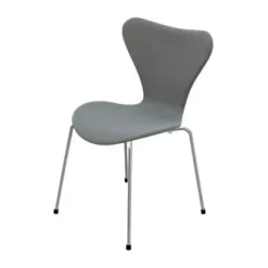 Fritz Hansen 3107 Serie 7, fuldpolstret af Arne Jacobsen Clearance