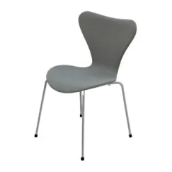 Fritz Hansen 3107 Serie 7, fuldpolstret af Arne Jacobsen Clearance