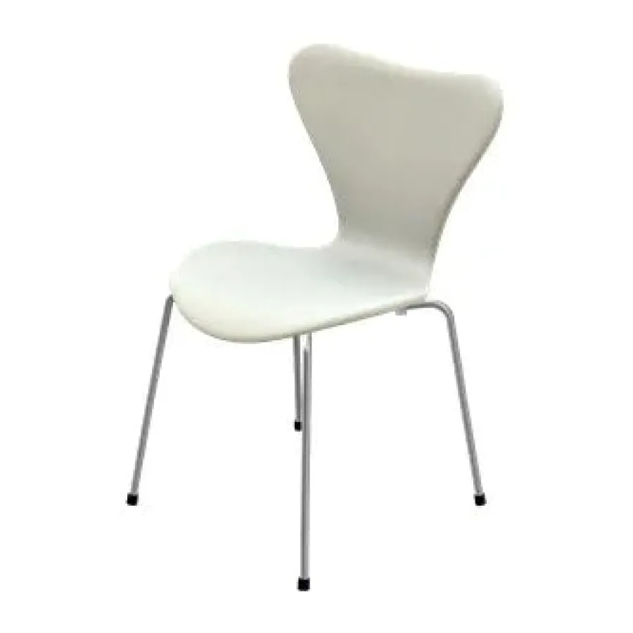 Fritz Hansen 3107 Serie 7, fuldpolstret af Arne Jacobsen Clearance