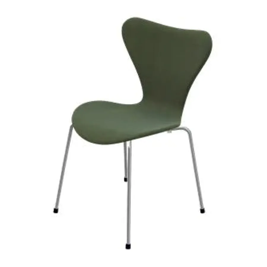 Fritz Hansen 3107 Serie 7, fuldpolstret af Arne Jacobsen Clearance