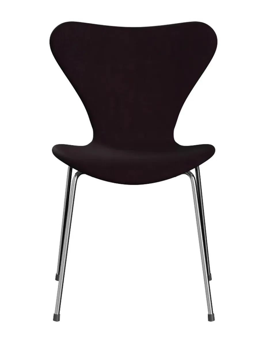 Fritz Hansen 3107 Serie 7, fuldpolstret af Arne Jacobsen Clearance