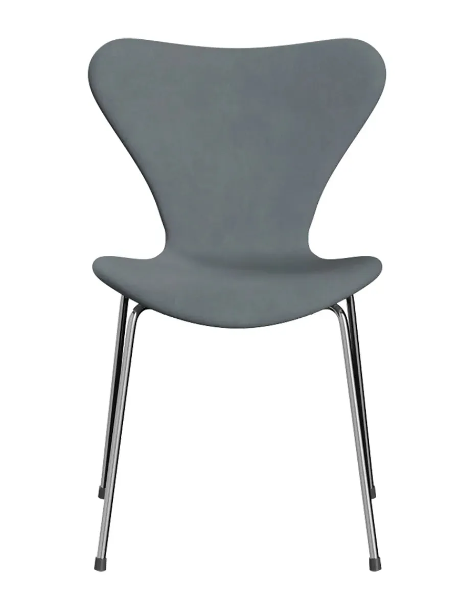 Fritz Hansen 3107 Serie 7, fuldpolstret af Arne Jacobsen Clearance