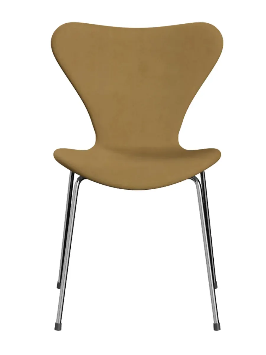 Fritz Hansen 3107 Serie 7, fuldpolstret af Arne Jacobsen Clearance