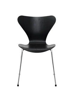 Fritz Hansen 3107 Serie 7 stol i farvet ask af Arne Jacobsen Hot