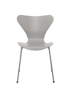 Fritz Hansen 3107 Serie 7 stol i farvet ask af Arne Jacobsen Hot