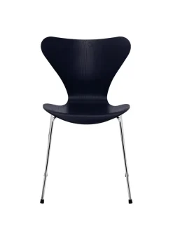 Fritz Hansen 3107 Serie 7 stol i farvet ask af Arne Jacobsen Hot
