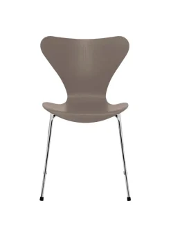 Fritz Hansen 3107 Serie 7 stol i farvet ask af Arne Jacobsen Hot
