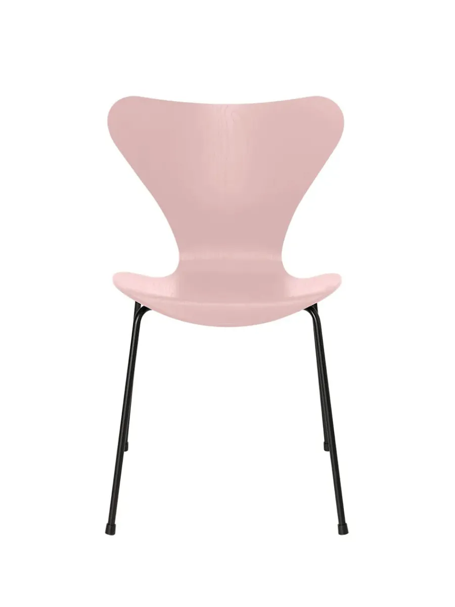 Fritz Hansen 3107 Serie 7 stol i farvet ask af Arne Jacobsen Hot
