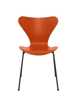 Fritz Hansen 3107 Serie 7 stol i farvet ask af Arne Jacobsen Hot
