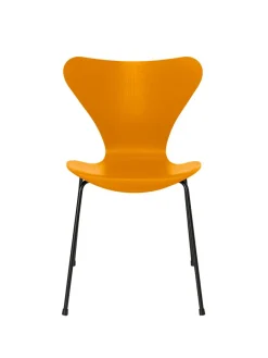 Fritz Hansen 3107 Serie 7 stol i farvet ask af Arne Jacobsen Hot