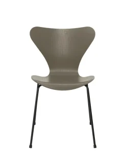 Fritz Hansen 3107 Serie 7 stol i farvet ask af Arne Jacobsen Hot