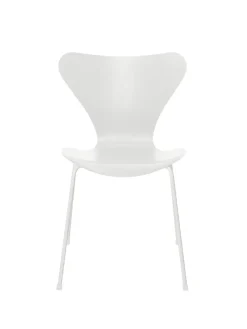 Fritz Hansen 3107 Serie 7 stol i farvet ask af Arne Jacobsen Hot