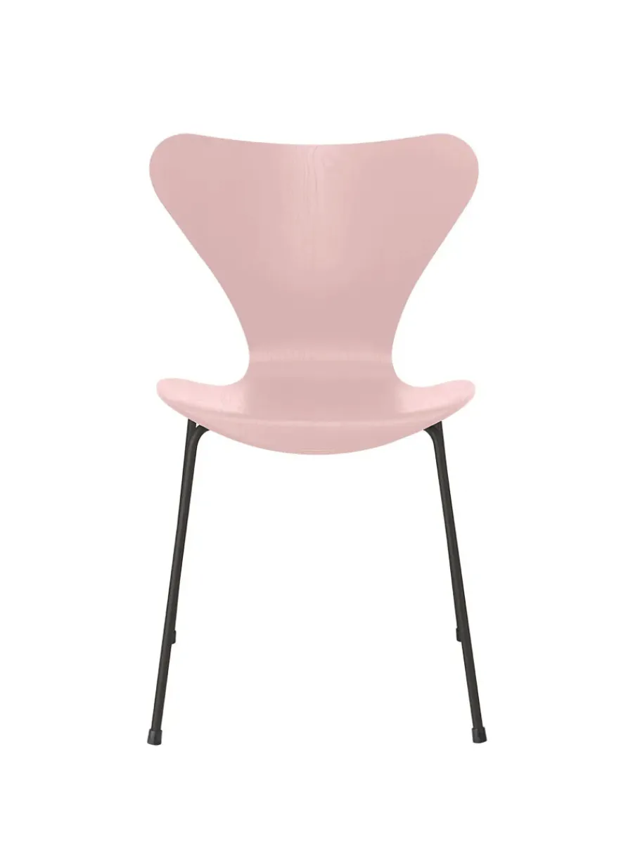 Fritz Hansen 3107 Serie 7 stol i farvet ask af Arne Jacobsen Hot