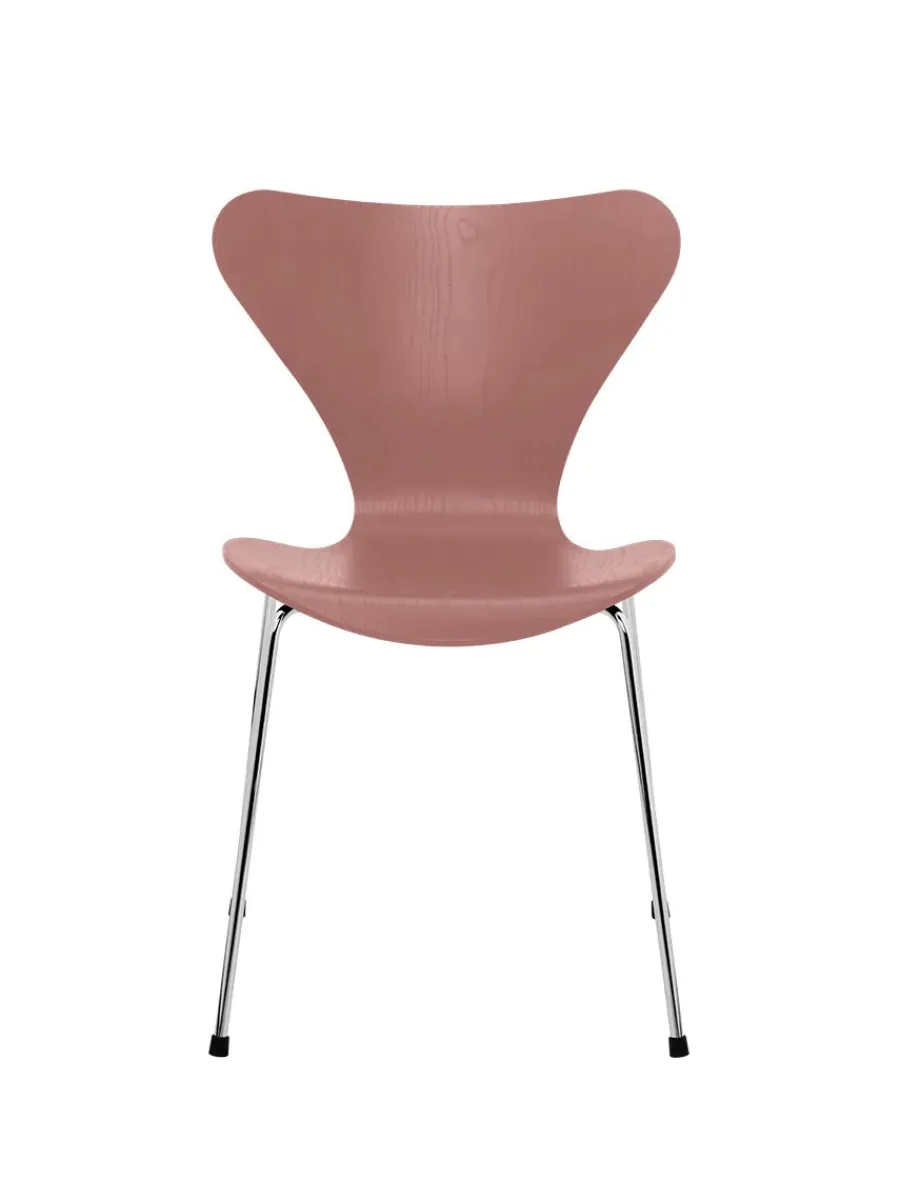 Fritz Hansen 3107 Serie 7 stol i farvet ask af Arne Jacobsen Hot