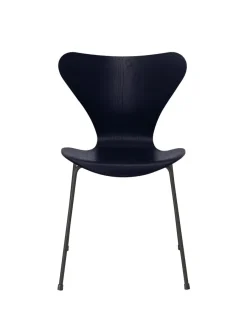 Fritz Hansen 3107 Serie 7 stol i farvet ask af Arne Jacobsen Hot