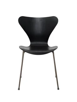 Fritz Hansen 3107 Serie 7 stol i farvet ask af Arne Jacobsen Hot