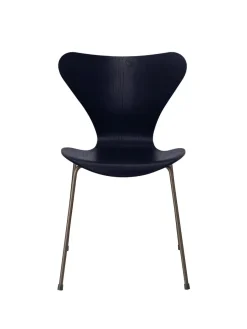 Fritz Hansen 3107 Serie 7 stol i farvet ask af Arne Jacobsen Hot