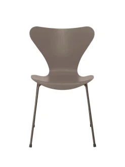 Fritz Hansen 3107 Serie 7 stol i farvet ask af Arne Jacobsen Hot
