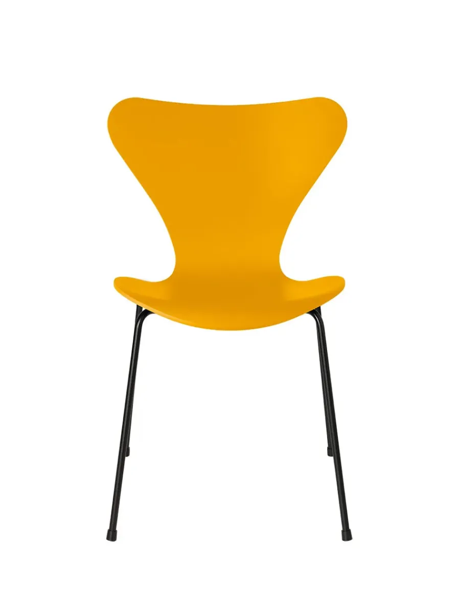 Fritz Hansen 3107 Serie 7 stol lakeret af Arne Jacobsen Sale