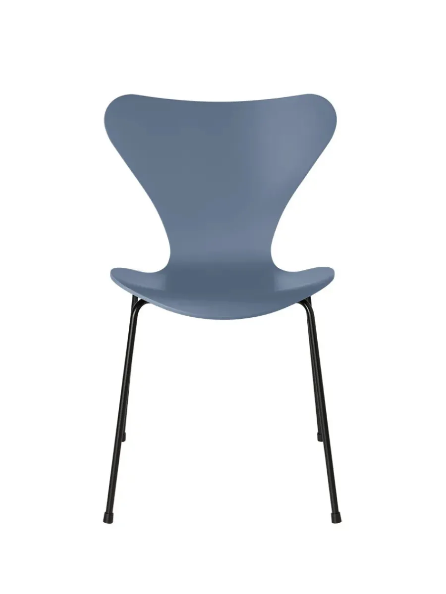 Fritz Hansen 3107 Serie 7 stol lakeret af Arne Jacobsen Sale