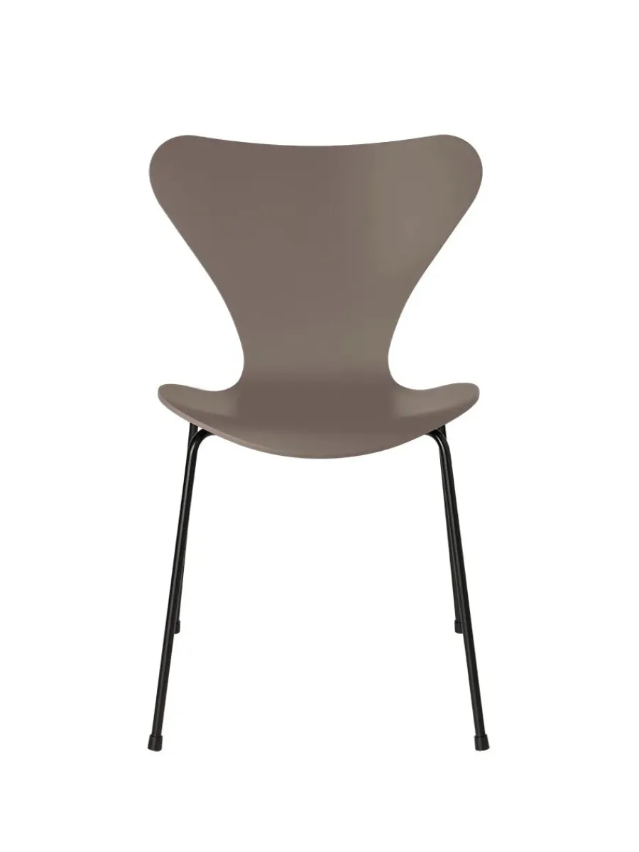 Fritz Hansen 3107 Serie 7 stol lakeret af Arne Jacobsen Sale