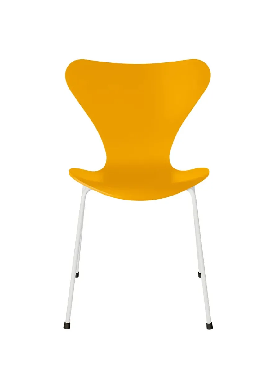 Fritz Hansen 3107 Serie 7 stol lakeret af Arne Jacobsen Sale