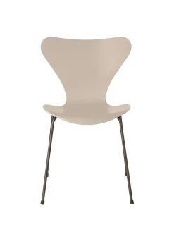 Fritz Hansen 3107 Serie 7 stol lakeret af Arne Jacobsen Sale
