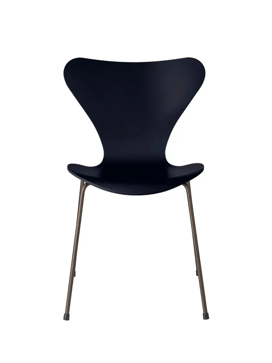 Fritz Hansen 3107 Serie 7 stol lakeret af Arne Jacobsen Sale