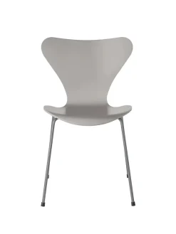 Fritz Hansen 3107 Serie 7 stol lakeret af Arne Jacobsen Sale