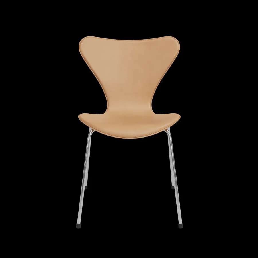 Fritz Hansen 3107 Serie 7 stol, Tailored af Arne Jacobsen