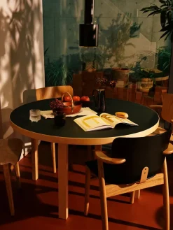 Artek Aalto Table Round, Ø75 cm fra