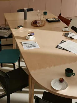 Artek Aalto Table Square, 120x120 cm fra Outlet