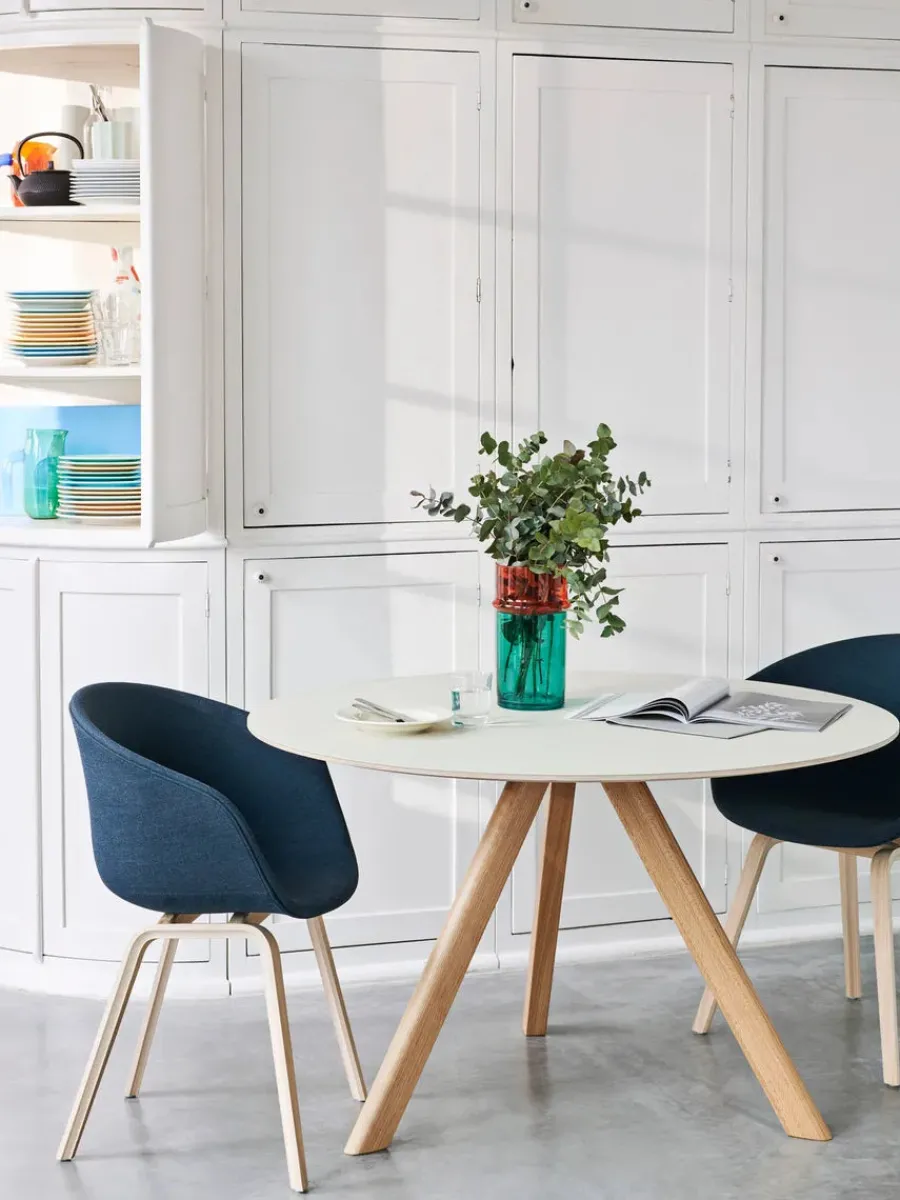 HAY About a Chair AAC22 forsidepolstret, hvid skal fra Hot