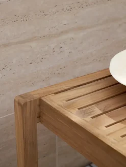 Carl Hansen & Søn AH911 Outdoor Sidebord/Skammel fra