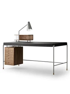 Carl Hansen & Søn AJ52 Society Table fra New