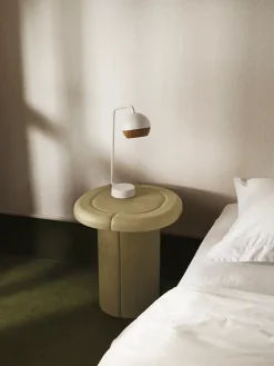 Mater Alder Side Table fra Outlet
