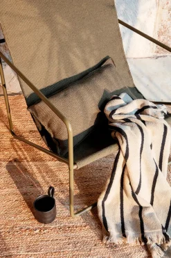 Ferm Living Alee Hand Towel, sand/black fra Best