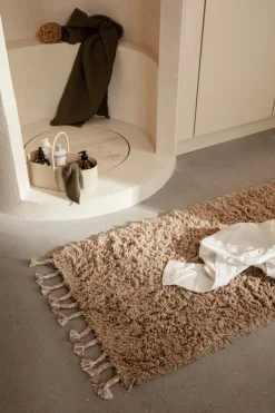 Ferm Living Amass Long Pile Rug fra Best