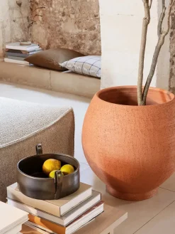 Ferm Living Ando Pot, large fra Clearance
