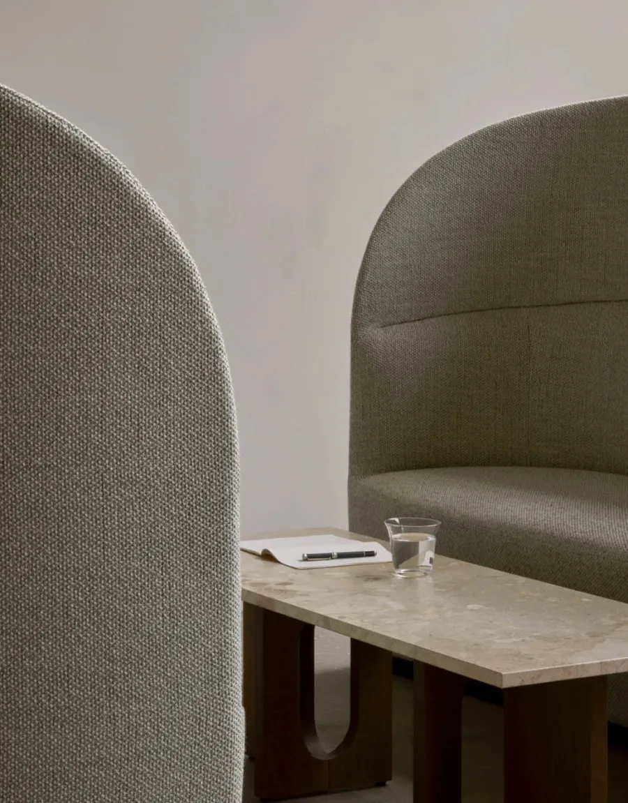 Audo Copenhagen Androgyne Lounge Table, Kunis Breccia / Wood fra Discount
