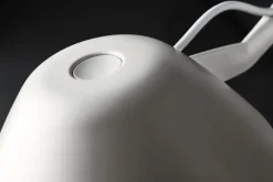 Fritz Hansen AQ01 bordlampe fra Online